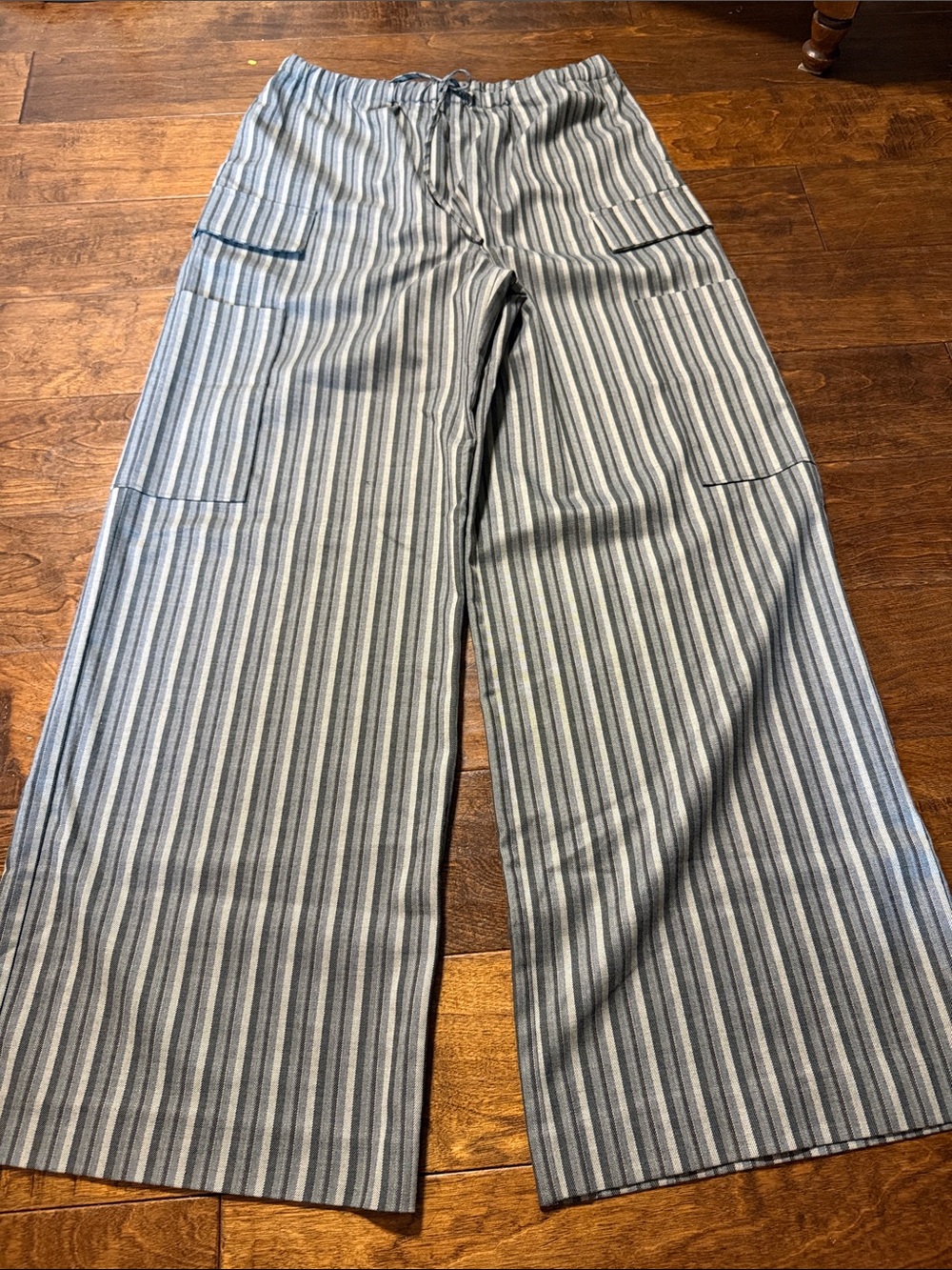 Reformation Wide Leg Pull On Striped Cargo Style Pants, size M